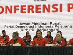 Alasan Pemecatan Alasan Effendi Simbolon oleh PDIP: Ketemu Jokowi dan Masalah Prinsip