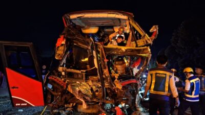 Tragedi Memilukan di Tol Cipularang KM 80: Dua Meninggal Dunia dan Belasan Terluka