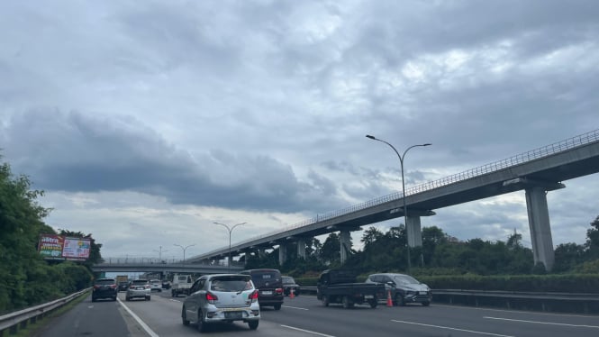 "Penerapan Sistem Contraflow di Tol Jagorawi Menuju Jakarta, Berita Terbaru!"